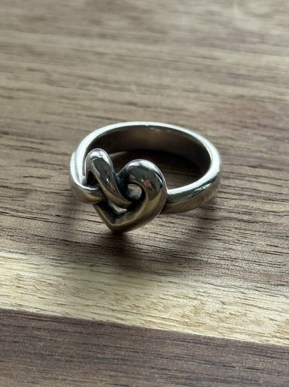 James Avery Retired Sterling Silver Heart Knot Ring Size 5.5